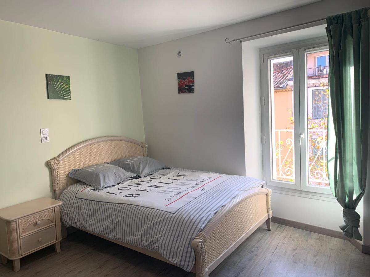Apartmán Formidable Studio Au Coeur Historique De Fréjus Exteriér fotografie